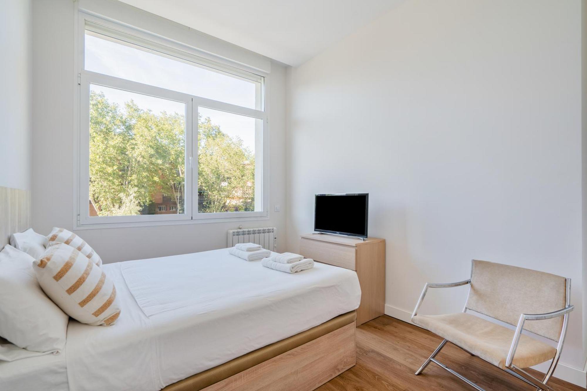Apartamento Unico Chamartin มาดริด ภายนอก รูปภาพ