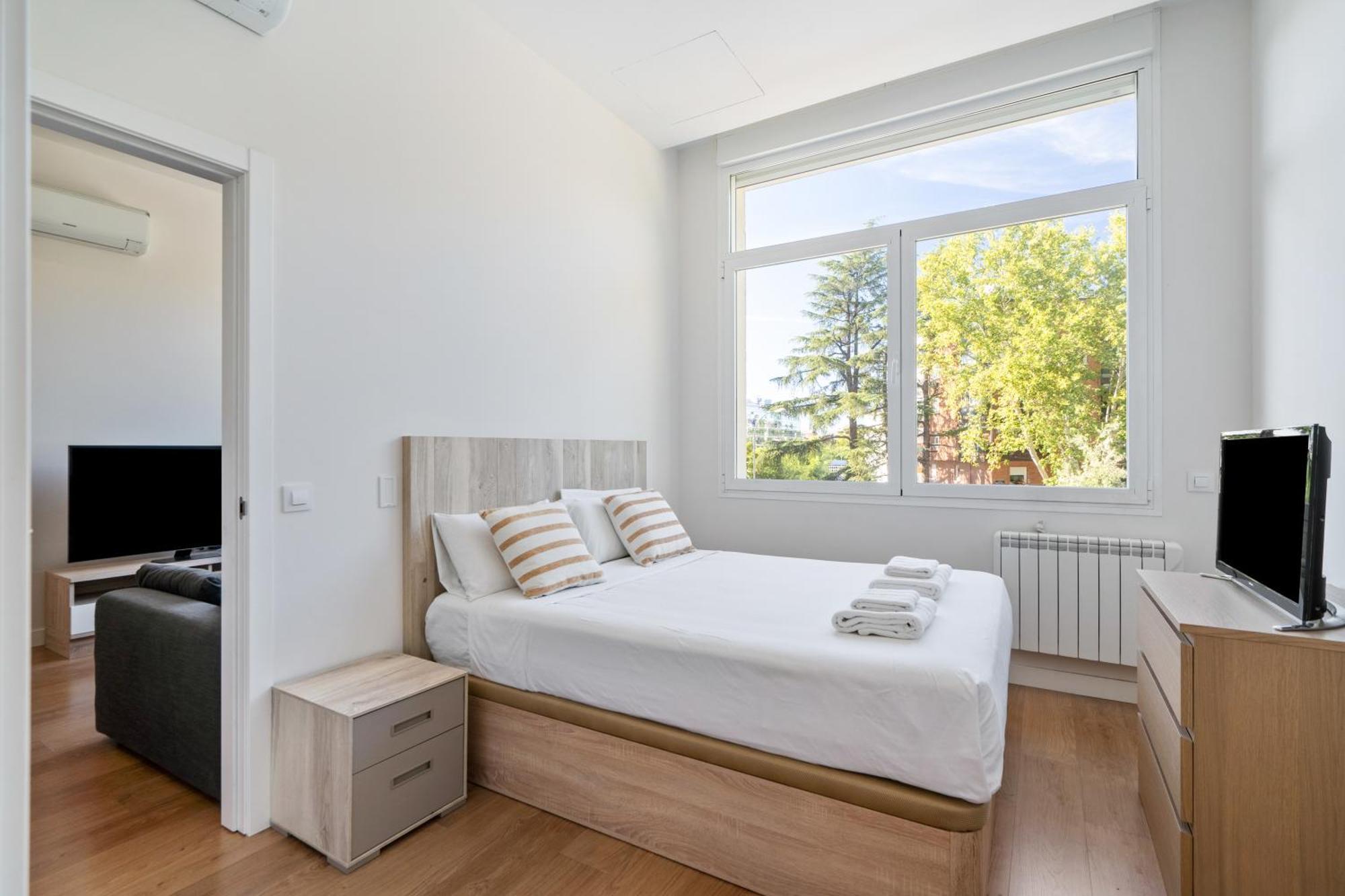 Apartamento Unico Chamartin มาดริด ภายนอก รูปภาพ
